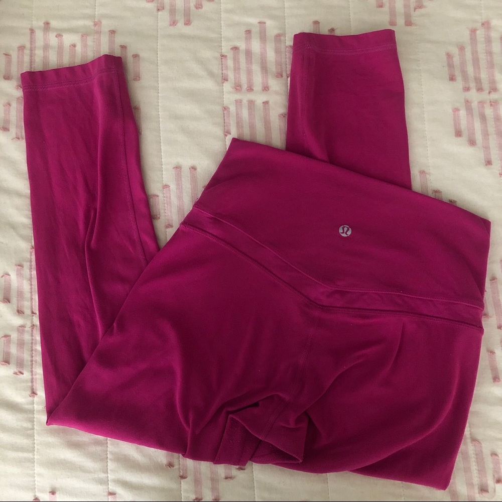Pink lululemon aligns size 8